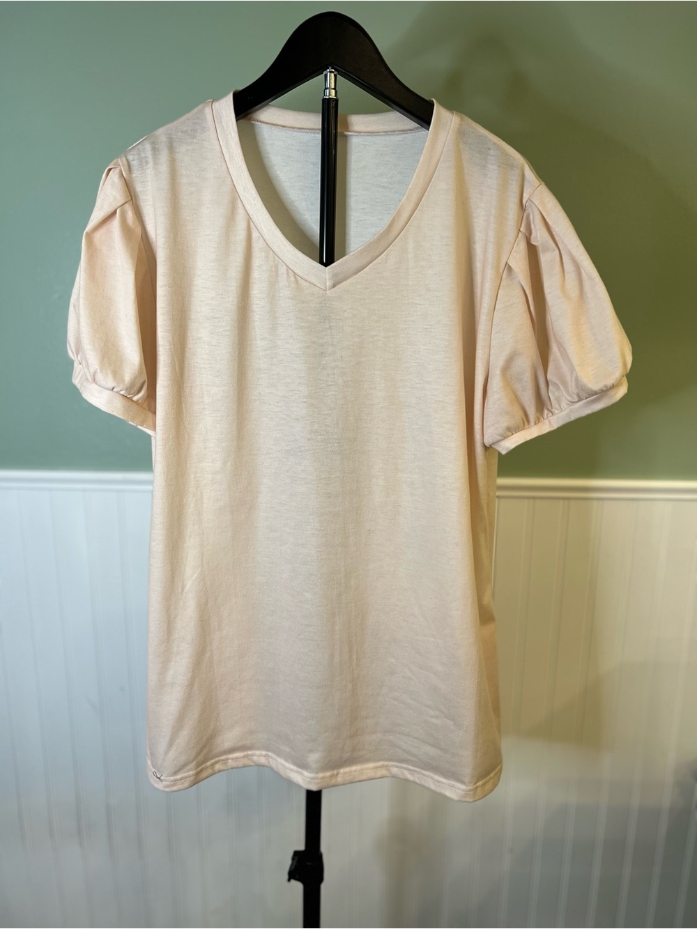 V-Neck Puff Sleeve Women's Short Sleeve Top - Light Peach. Size XXL